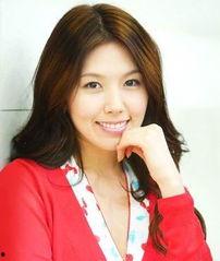 韩国明星李恩珠,韩国影视界的璀璨流星