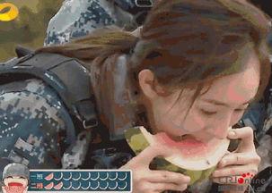 男子吃瓜只需5秒,揭秘男子吃瓜新潮流