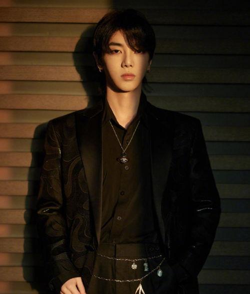 华晨宇恋情爆料视频大全,视频大全揭秘甜蜜瞬间