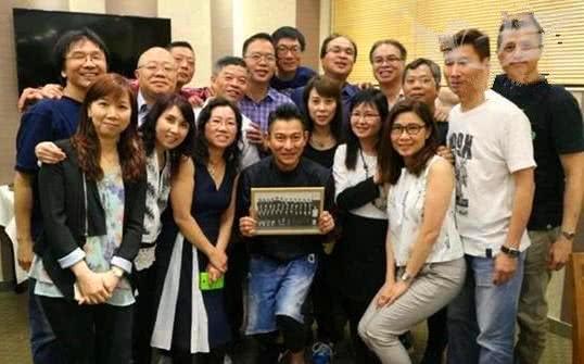 明星的同学聚会,明星同学聚会的欢乐时光